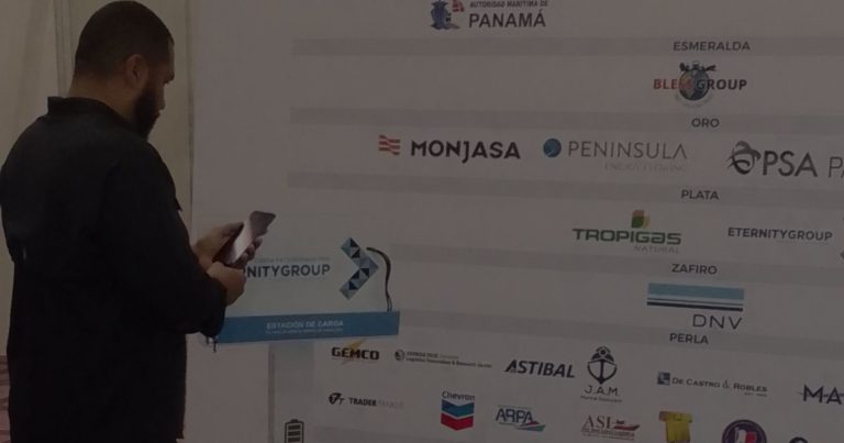 Eternity Group se destacó como patrocinador en CAM2023 gracias a las estaciones de carga de teléfono de Conexcity 1 Ventajas de las estaciones de carga de telefonos en eventos comerciales en Panama 5 | Eternity Group se destacó como patrocinador en CAM2023 gracias a las estaciones de carga de teléfono de Conexcity | Conexcity